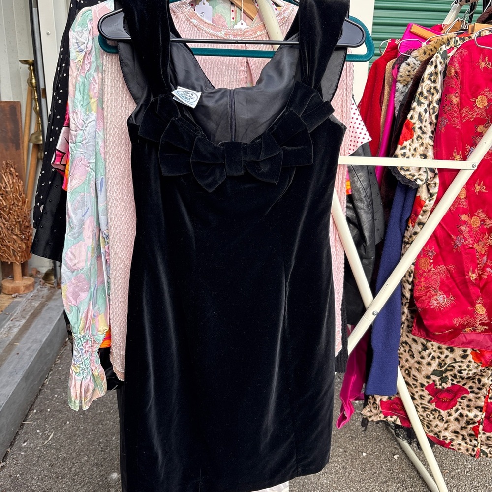 Classic Black Velvet Bow Dress